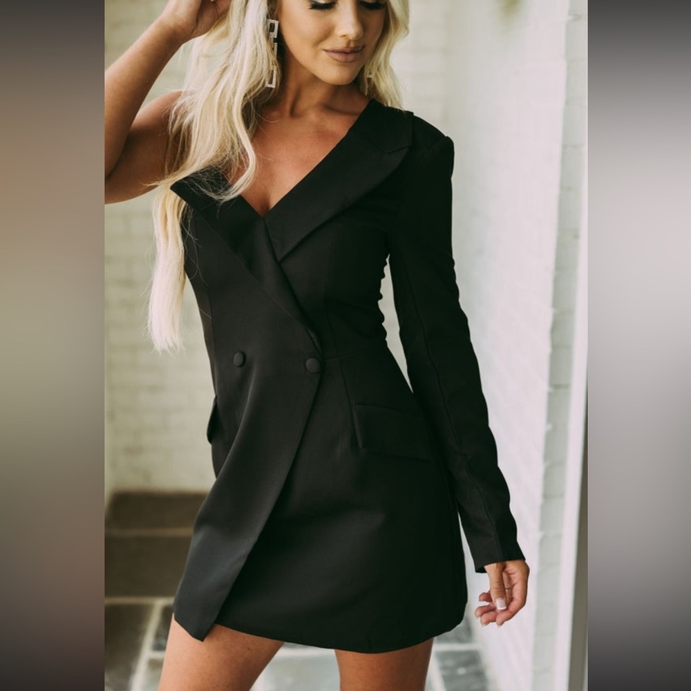 Beautiful, brand new black one shoulder blazer dress!